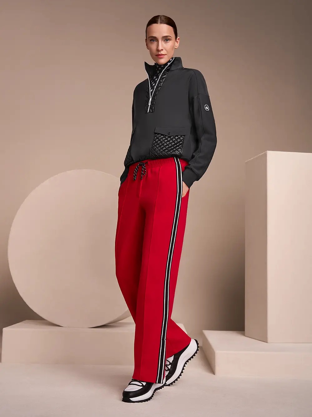 Marc Cain Sport Mascotte Mode Najaar - Winter 2025 Look 26