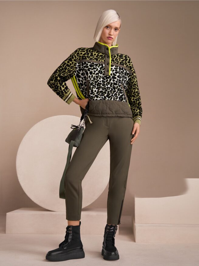 Marc Cain Sports Mascotte Mode Najaar - Winter 2025 Look 13